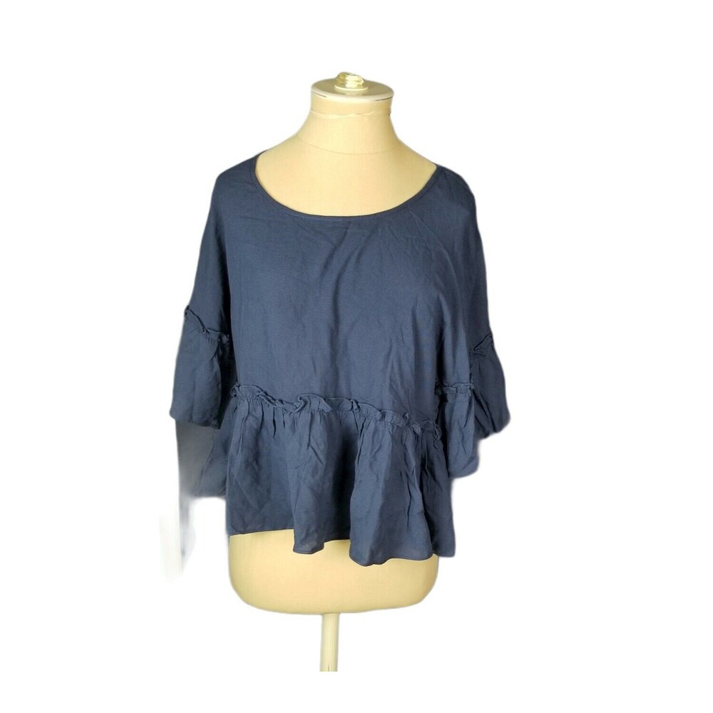 Everly ruffled bell sleeve navy peplum top NWT Size Small